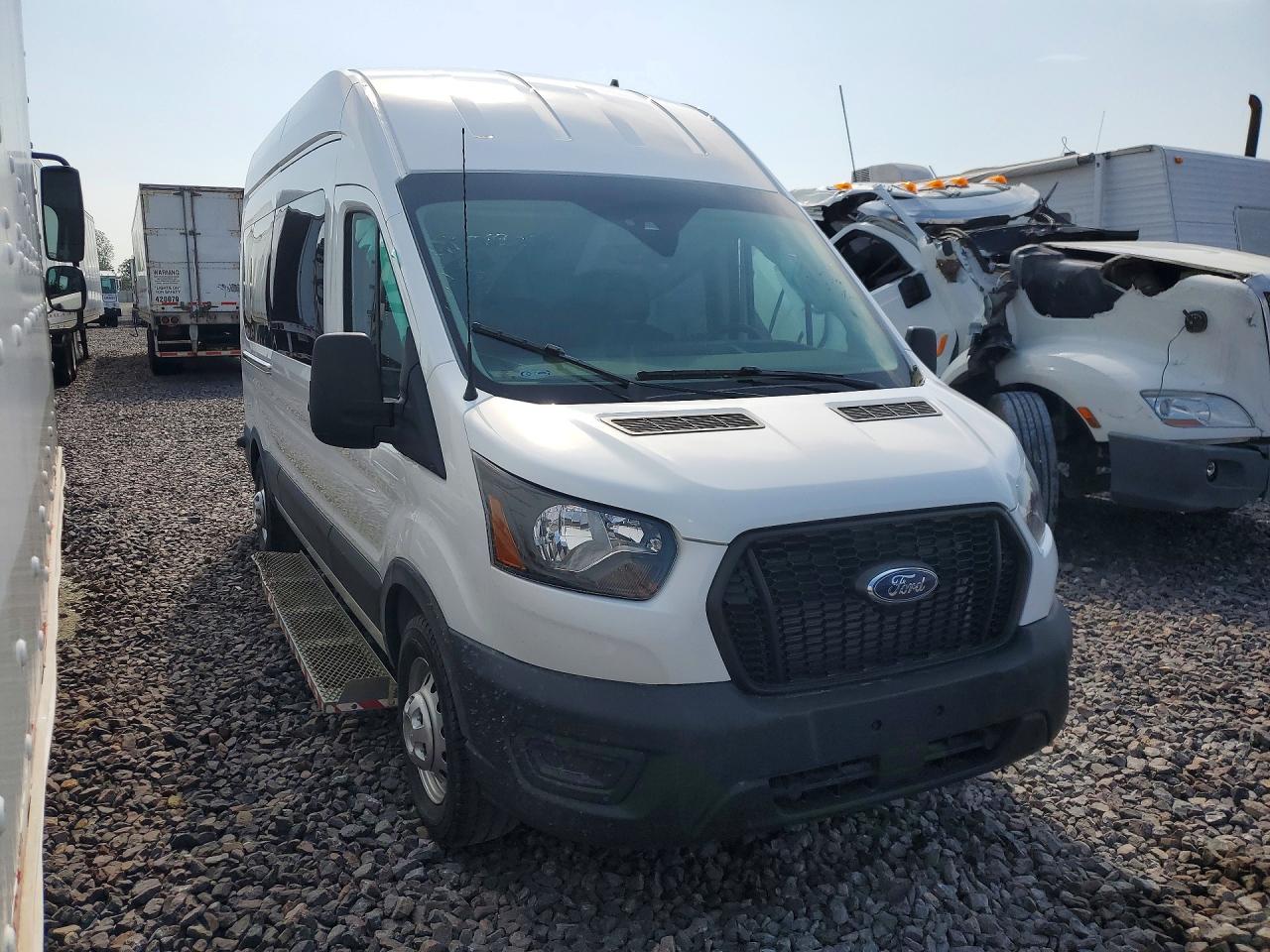 Ford Transit T-350