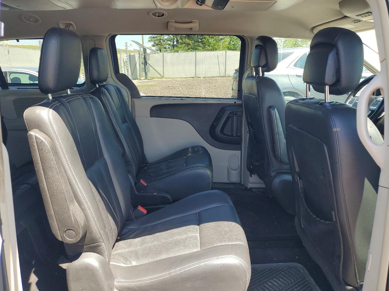Chrysler Minivan Touring L