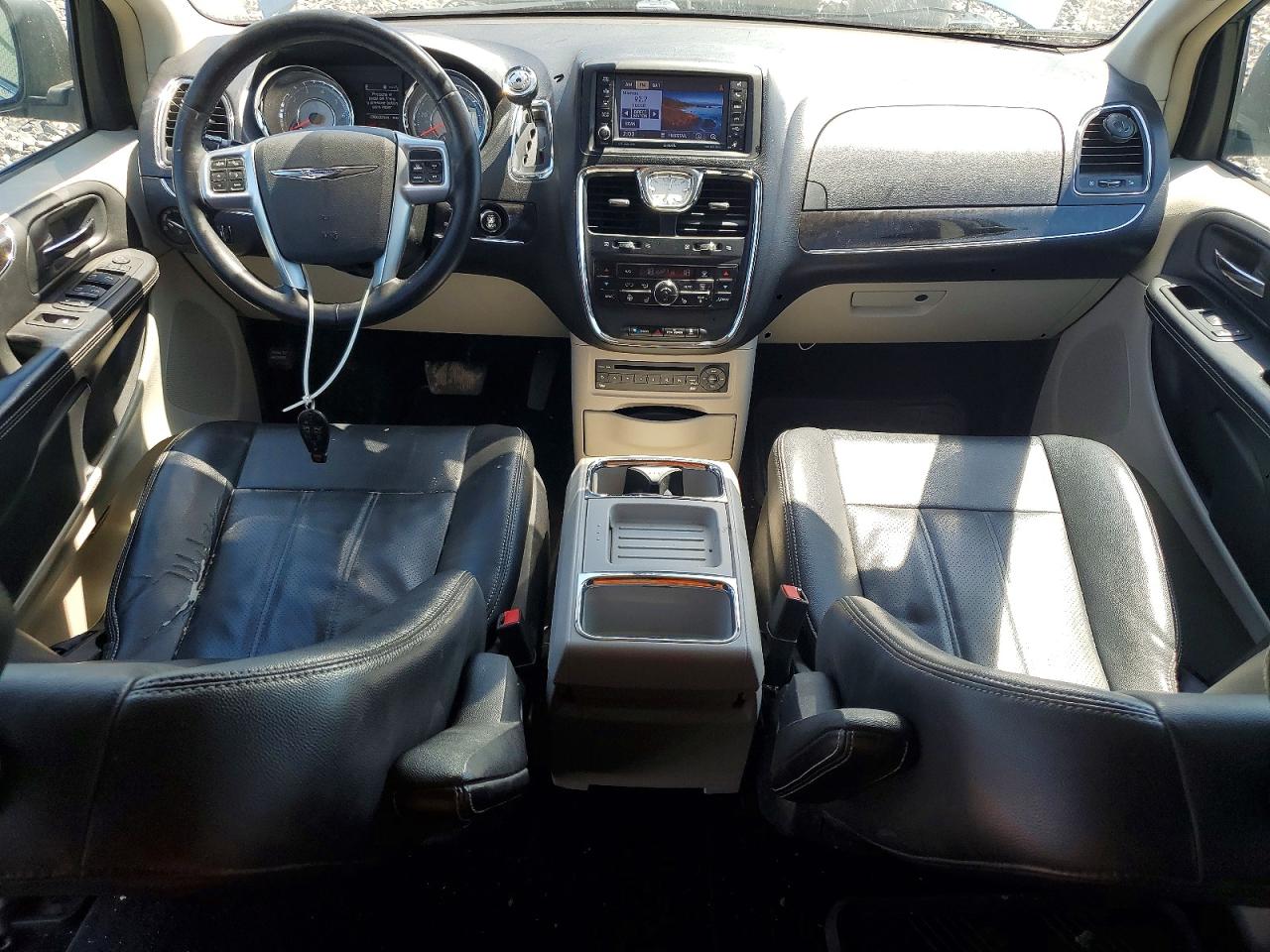 Chrysler Minivan Touring L
