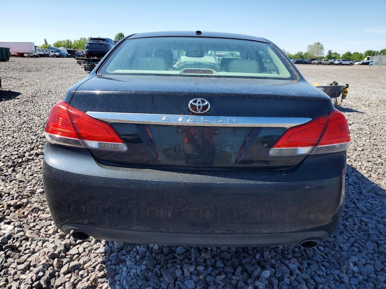 Toyota Avalon Limited