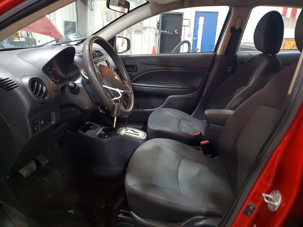 Mitsubishi Mirage G4 Es