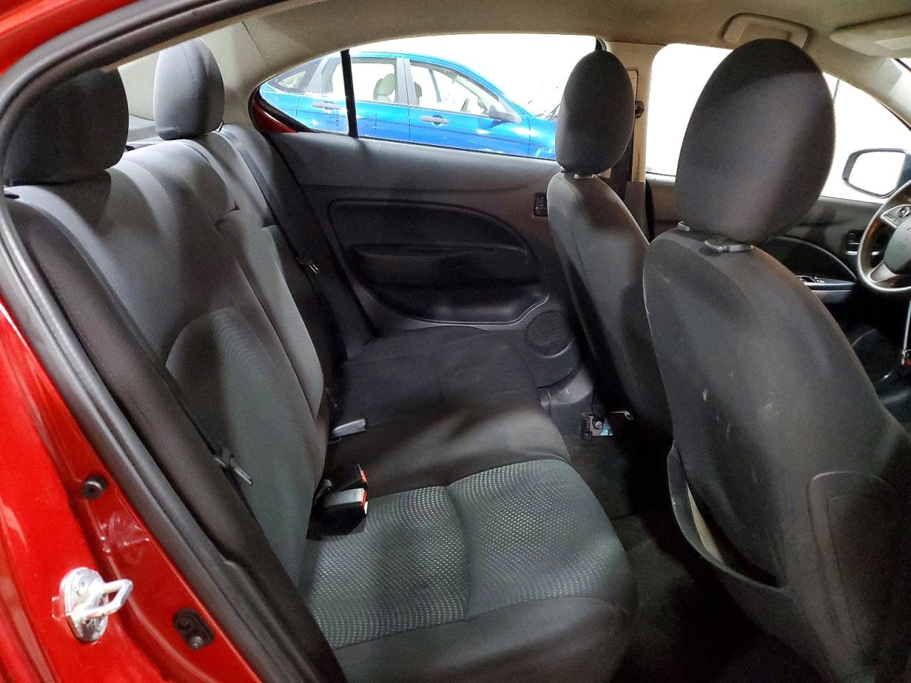 Mitsubishi Mirage G4 Es