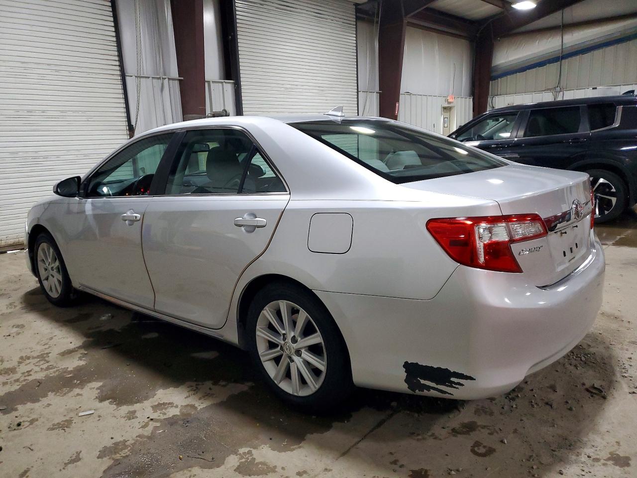 Toyota Camry Xle V6