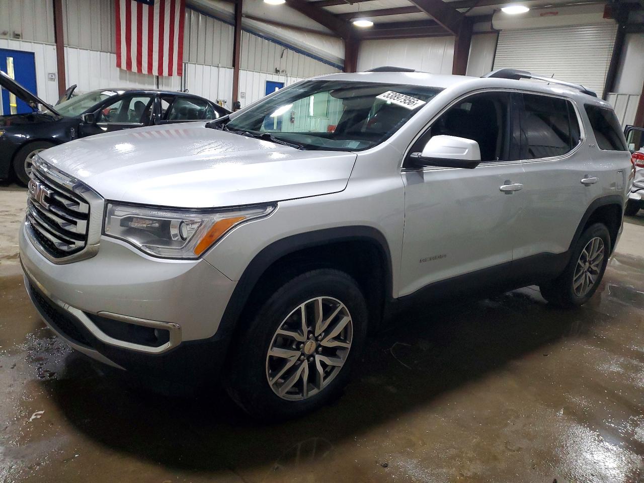 Salvage GMC Acadia Image