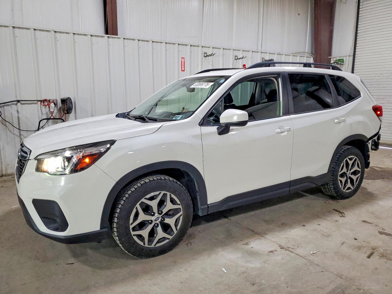 Salvage Subaru Forester Image