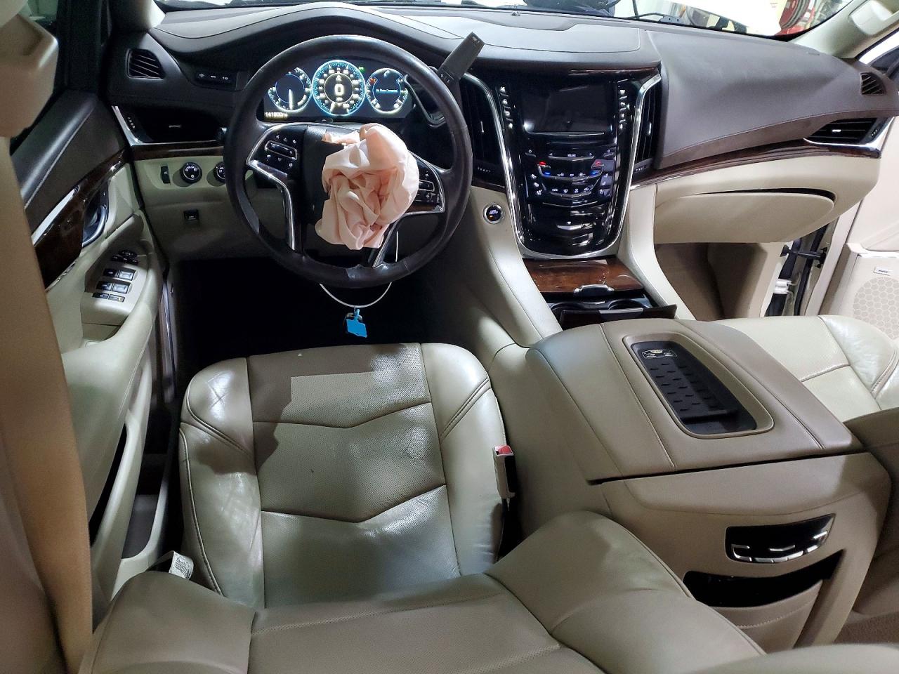 Cadillac Escalade Premium