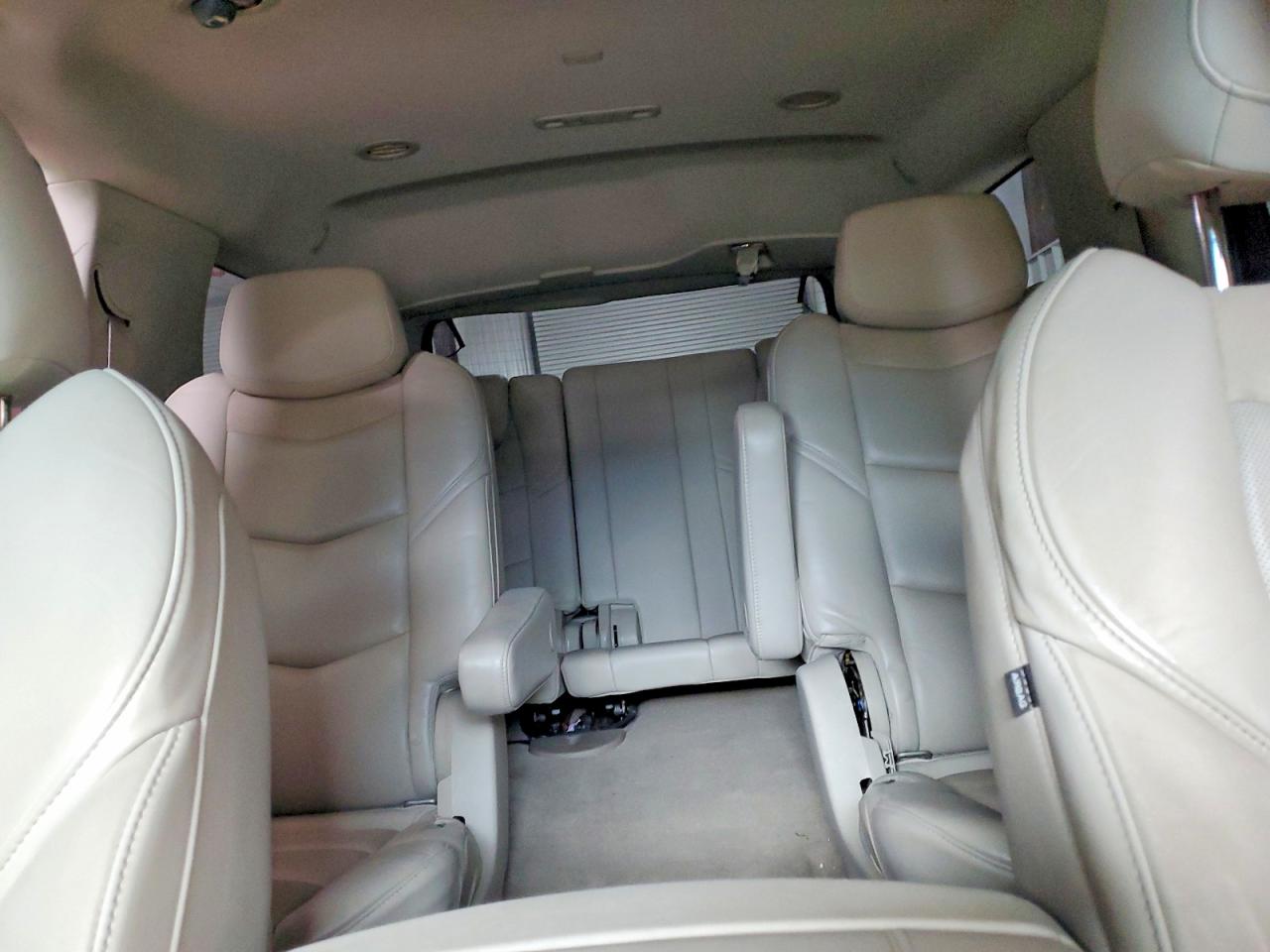 Cadillac Escalade Premium