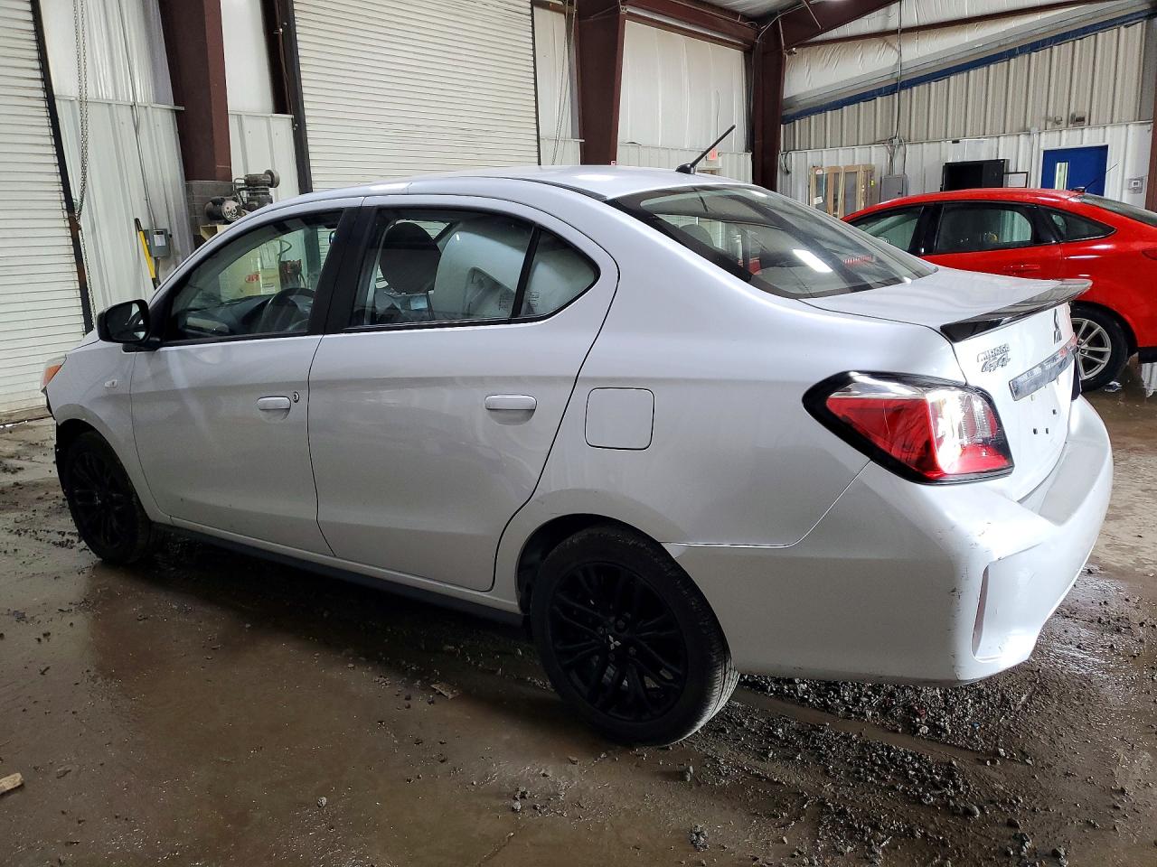 Mitsubishi Mirage G4 Es