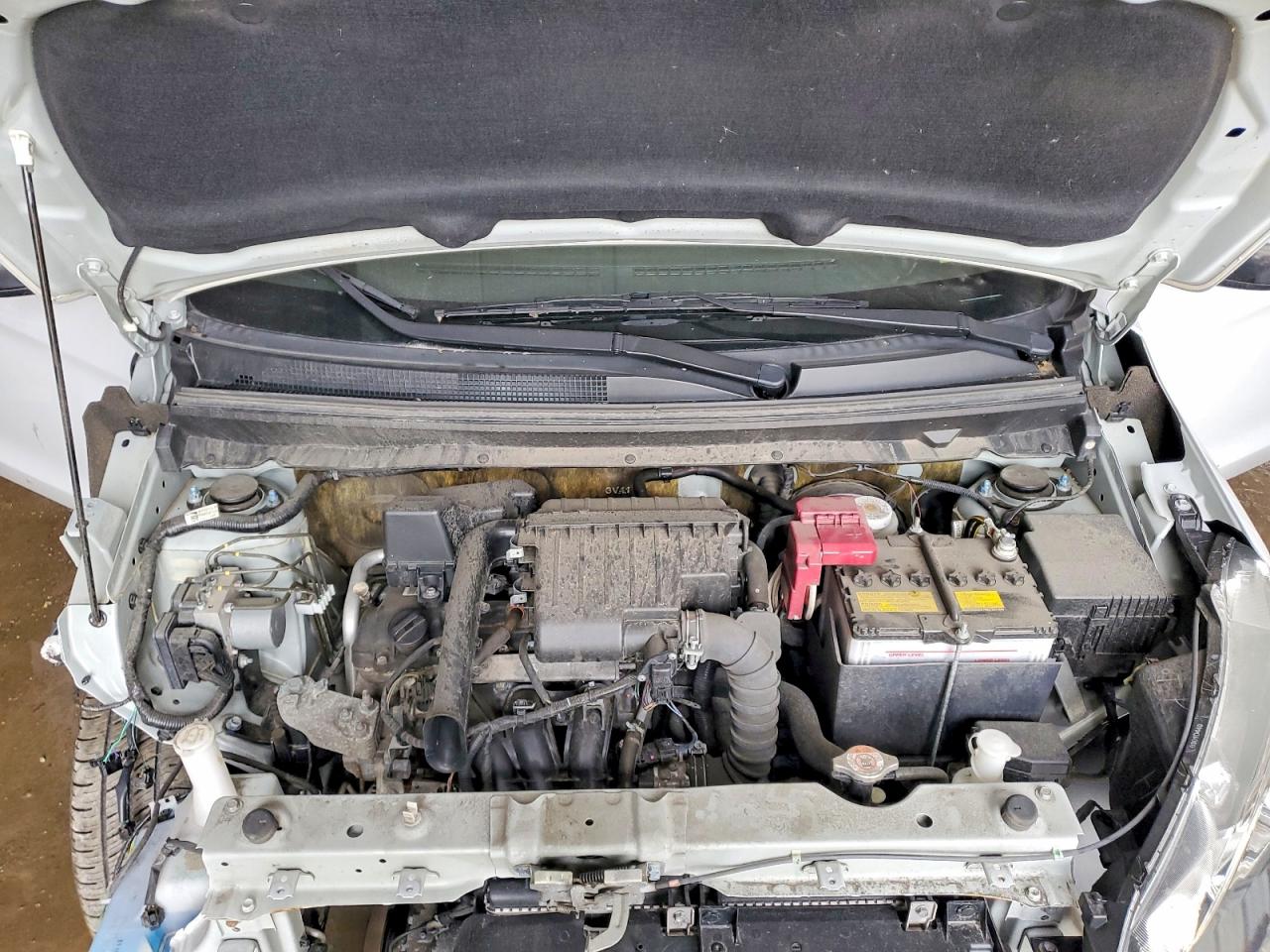 Mitsubishi Mirage G4 Es
