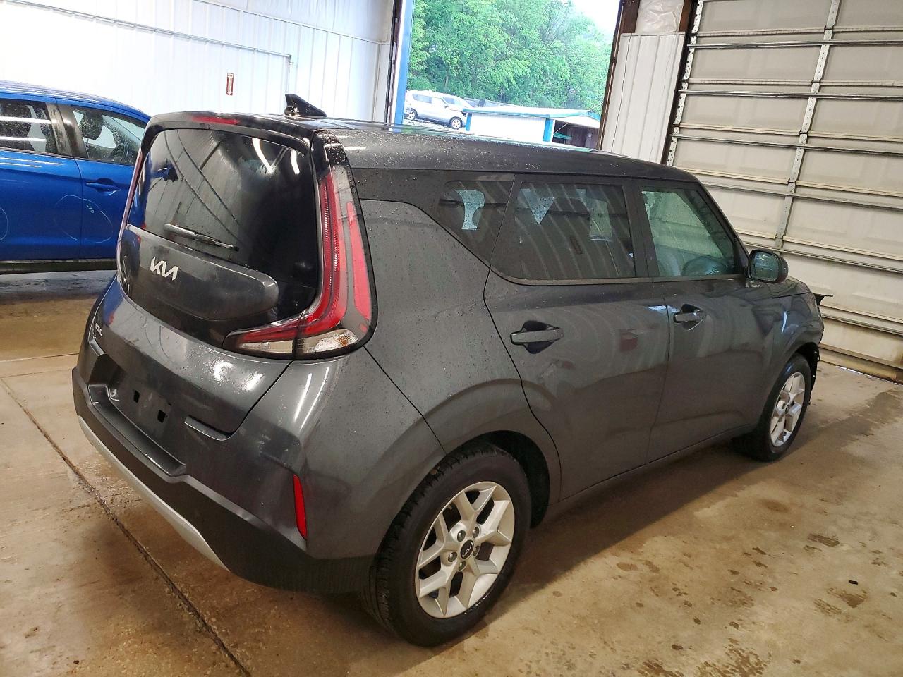 Kia Soul Lx
