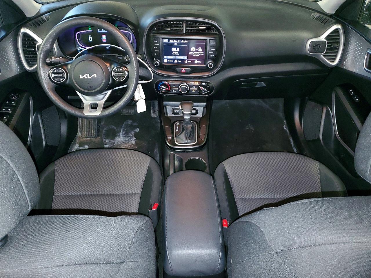 Kia Soul Lx