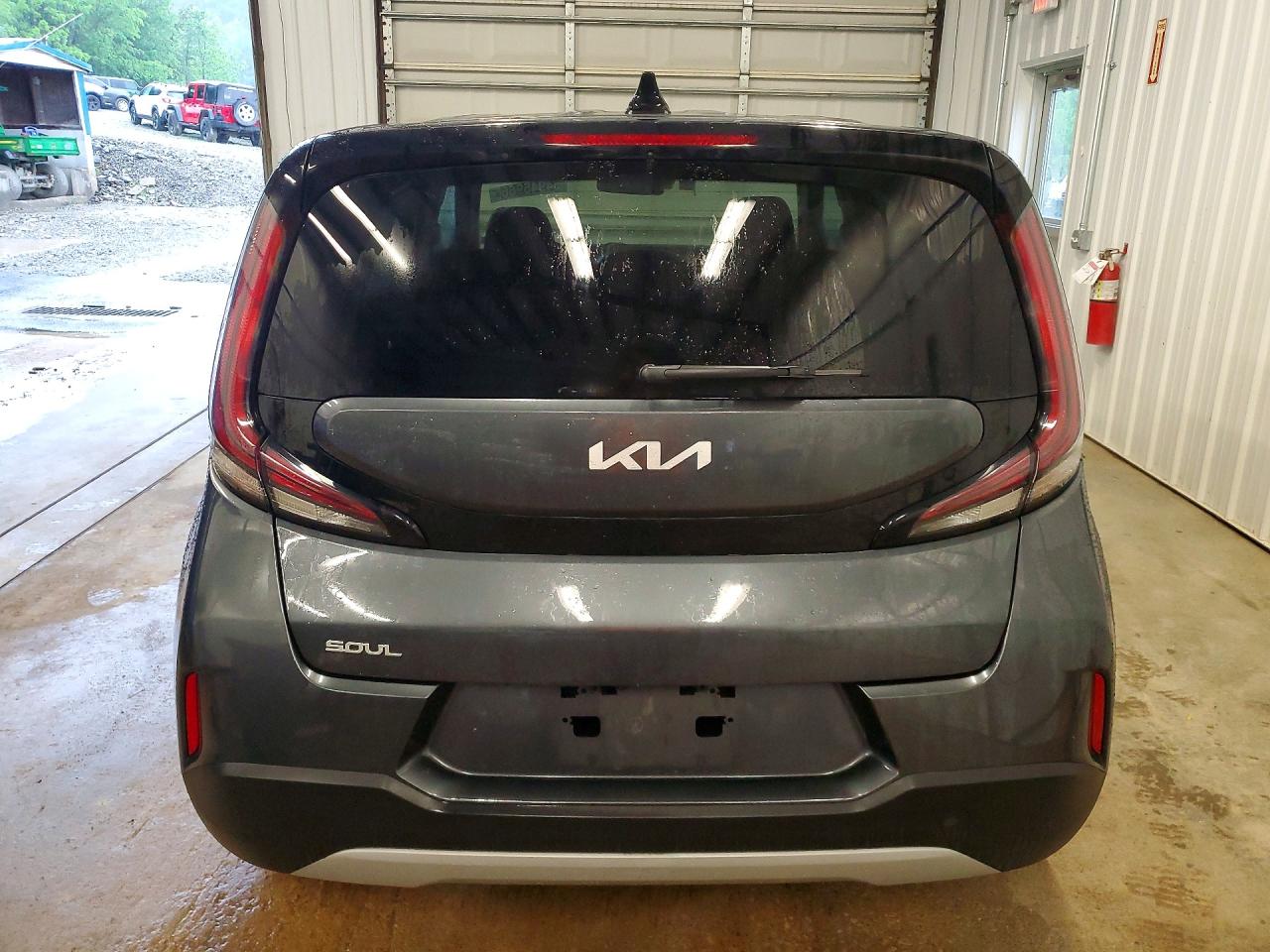 Kia Soul Lx
