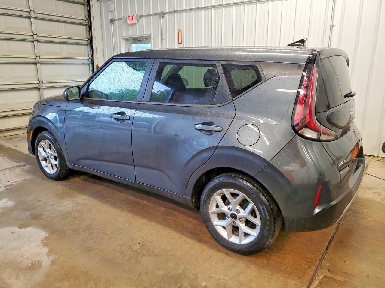 Kia Soul Lx