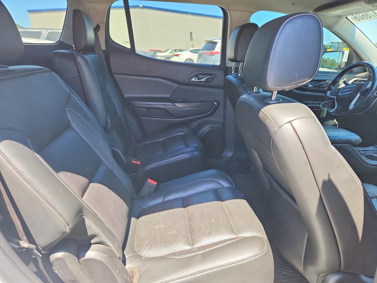 GMC Acadia Slt-1