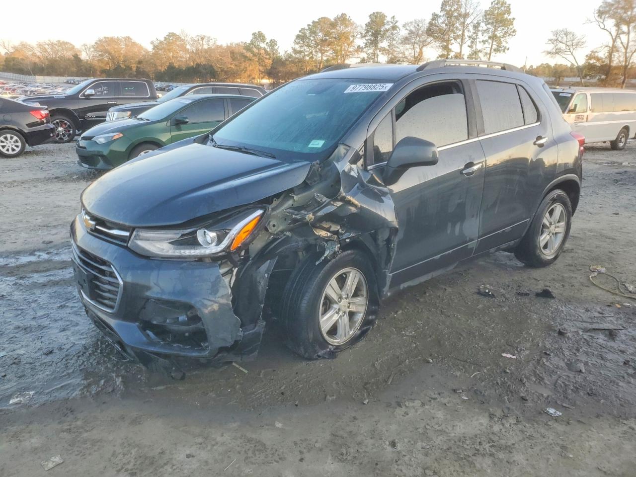 Salvage Chevrolet Trax Image