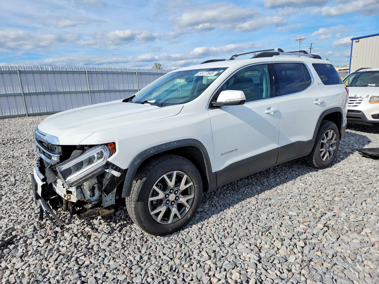 Salvage GMC Acadia Image
