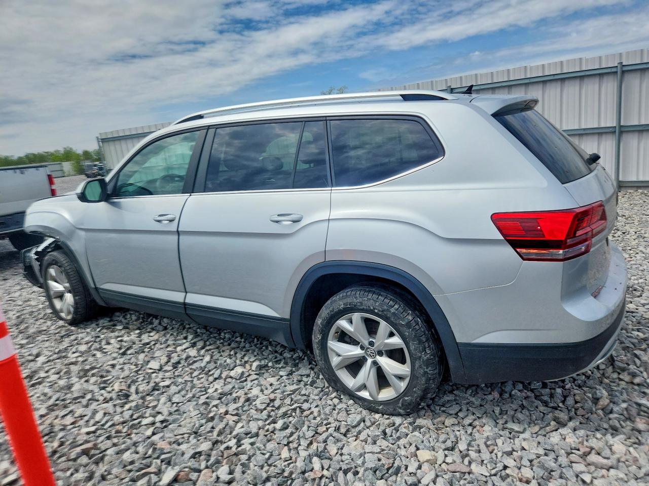 Volkswagen Atlas S