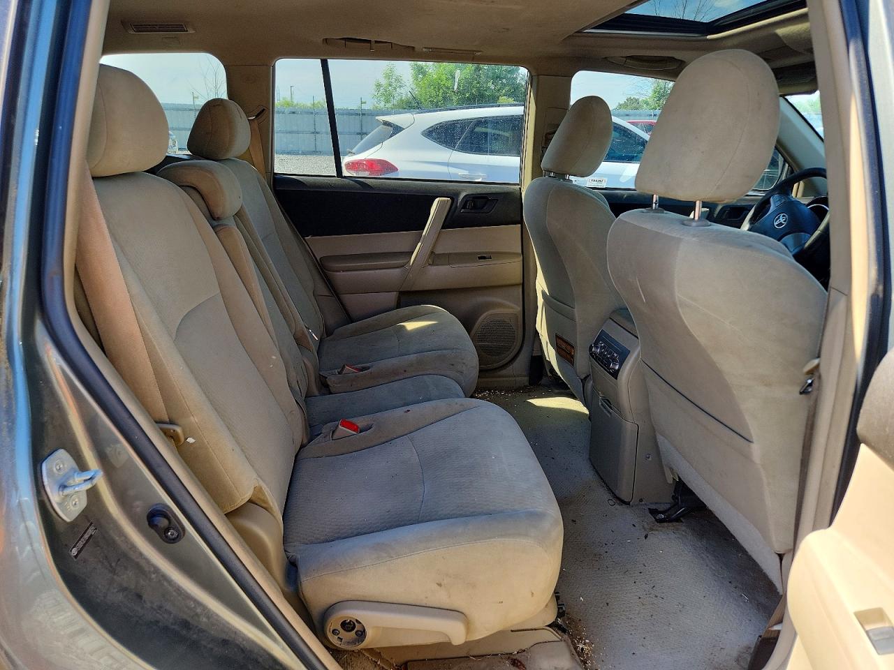 Toyota Highlander Base