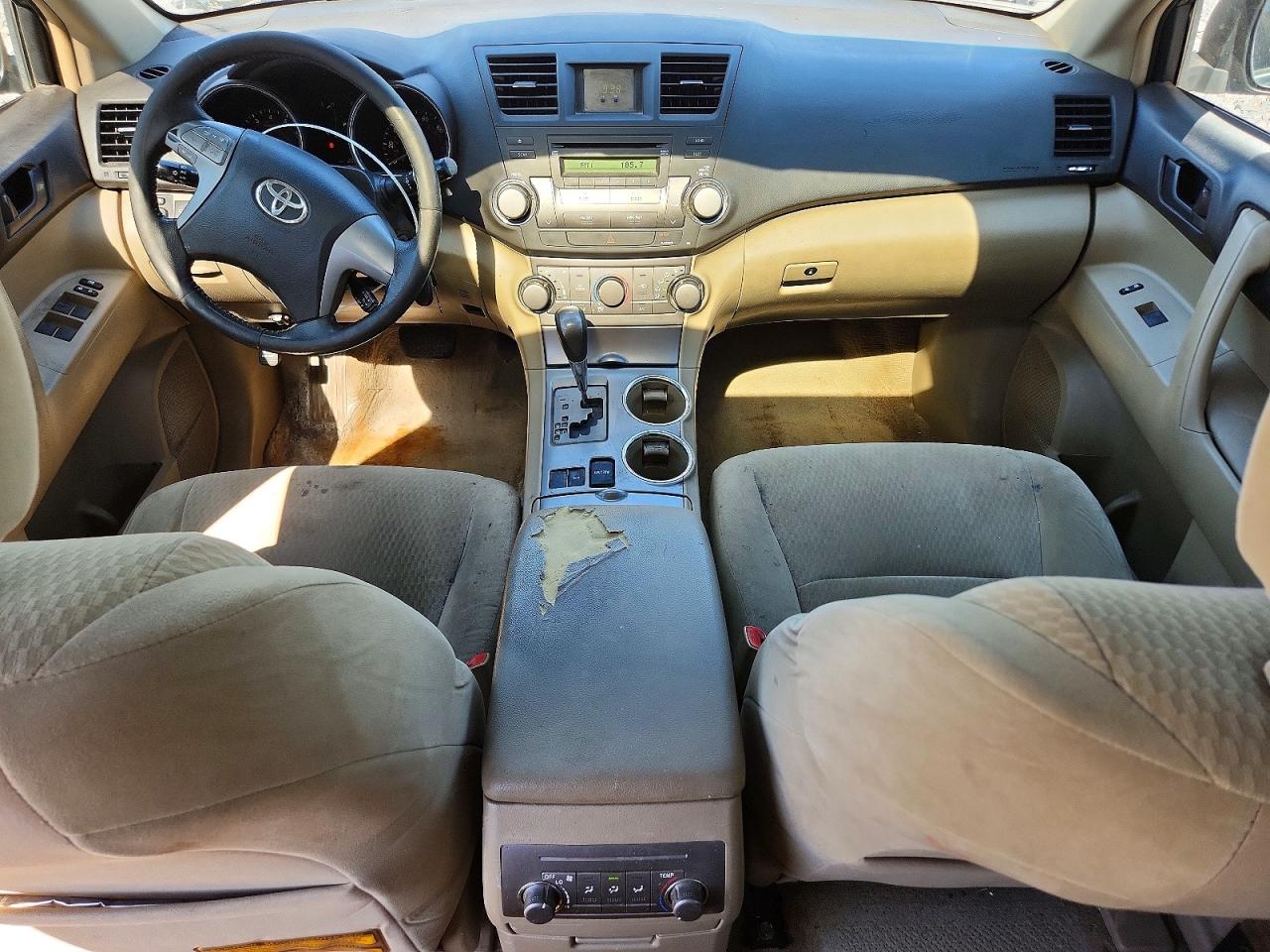 Toyota Highlander Base