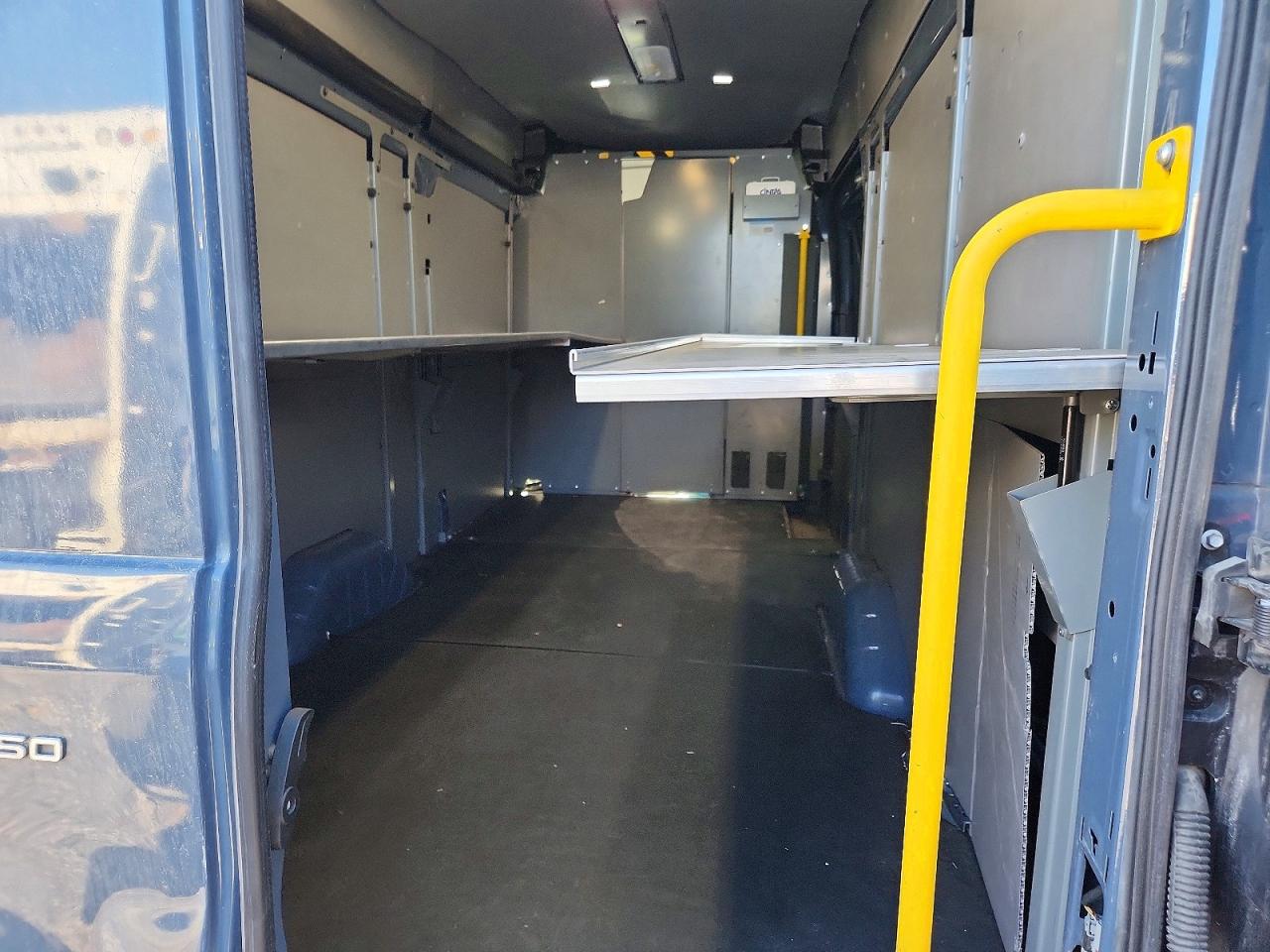 Ford Transit T-250