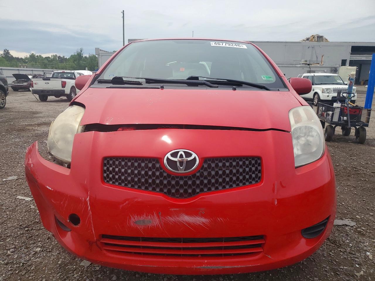 Toyota Yaris Base