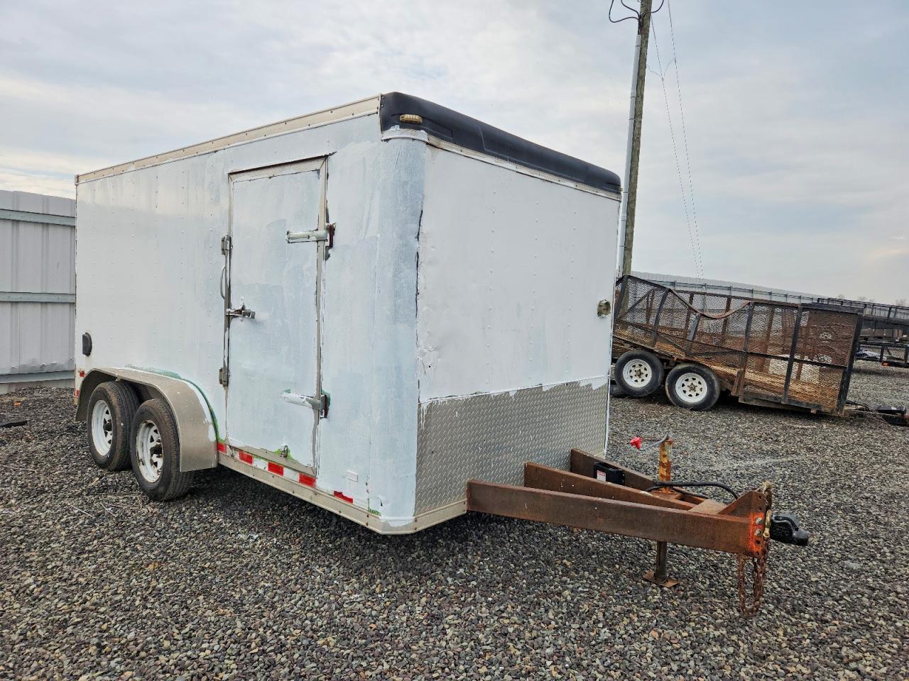 Salvage Bravo Trailers Other Image