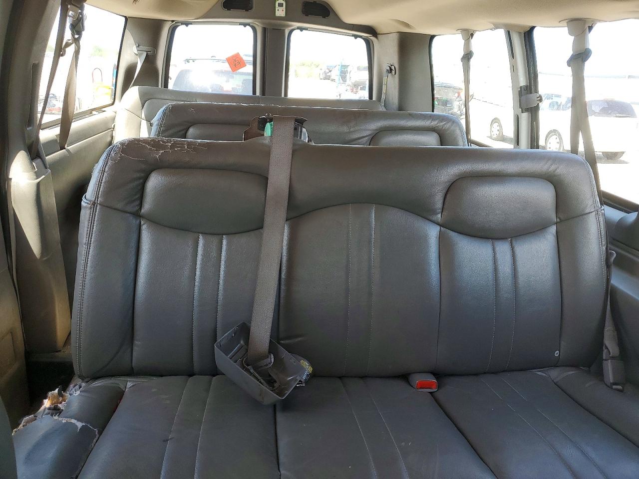 GMC Savana G2500
