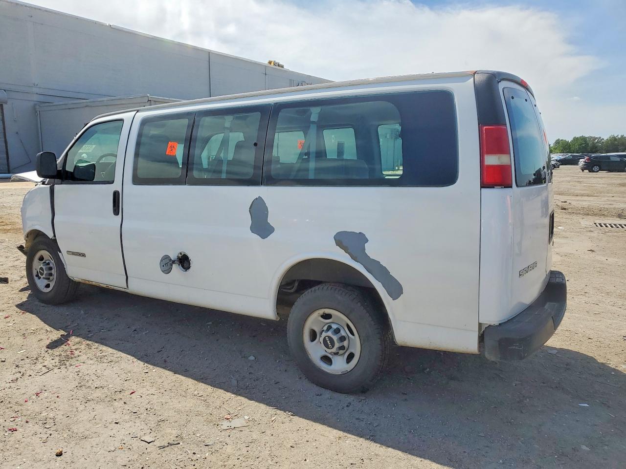 GMC Savana G2500