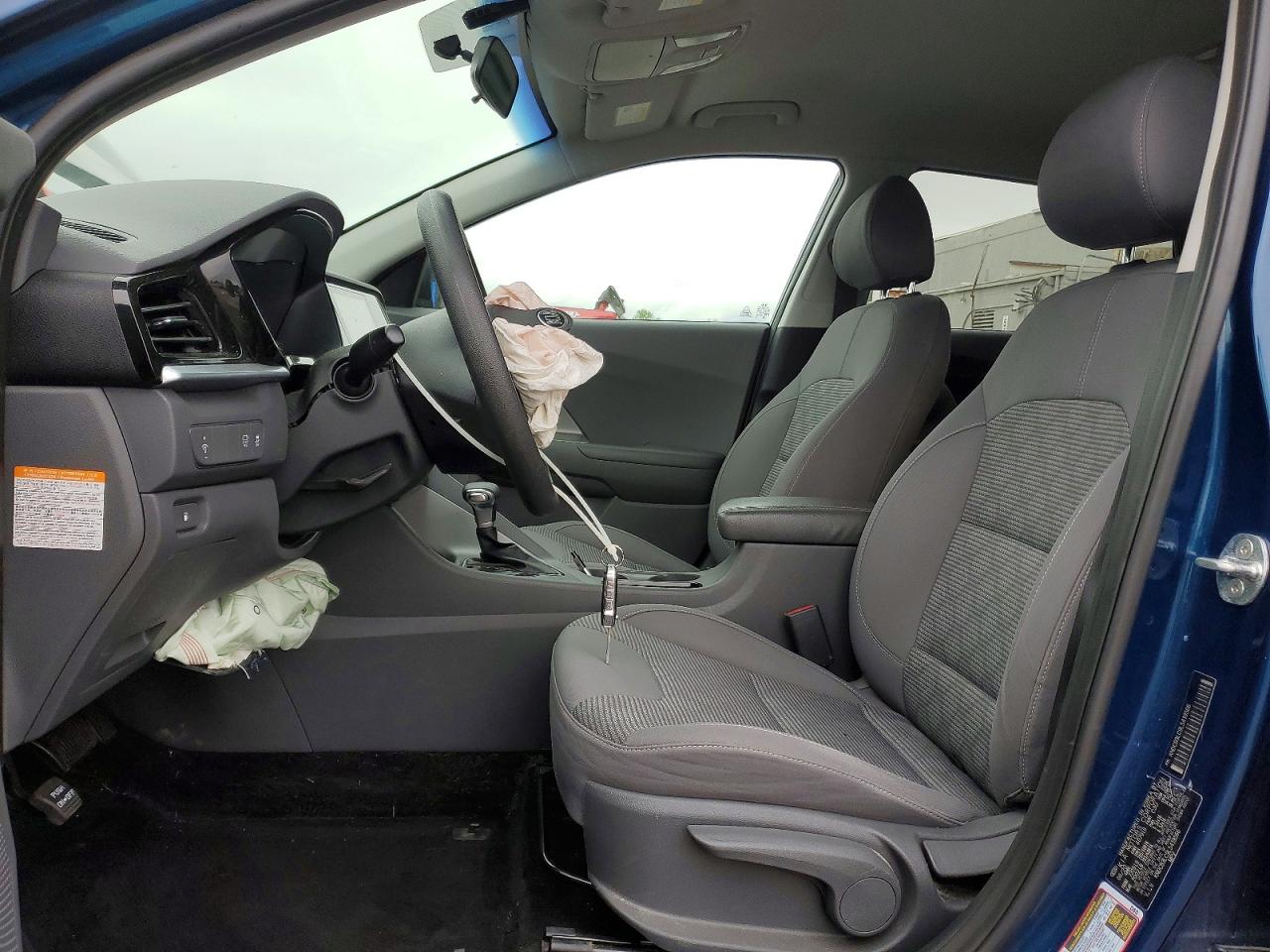 Kia Niro Lx