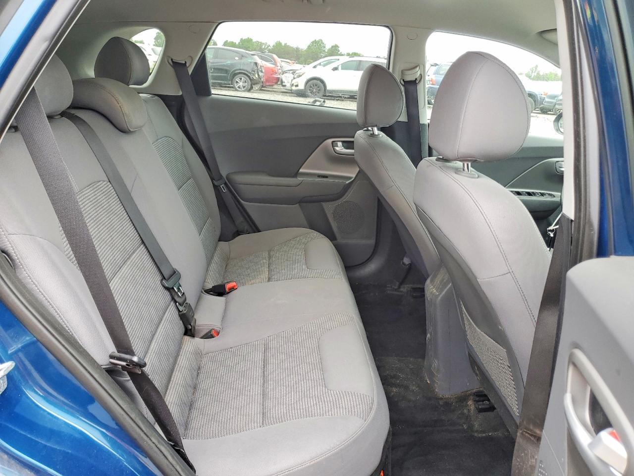 Kia Niro Lx