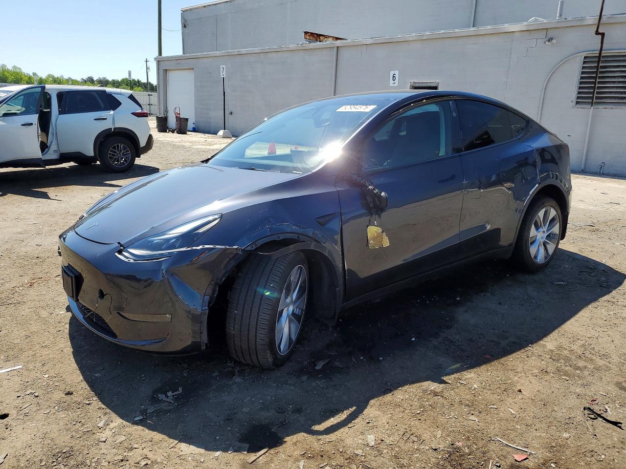 Salvage Tesla Model Y Image