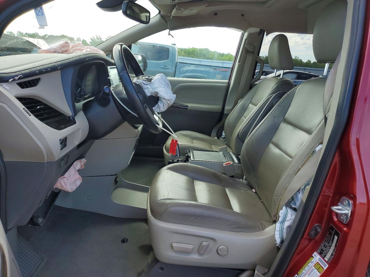 Toyota Sienna Xle Premium 8-passenger