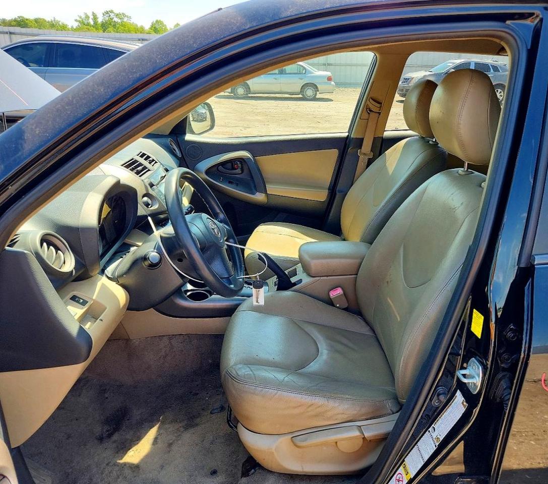 Toyota RAV4 Base
