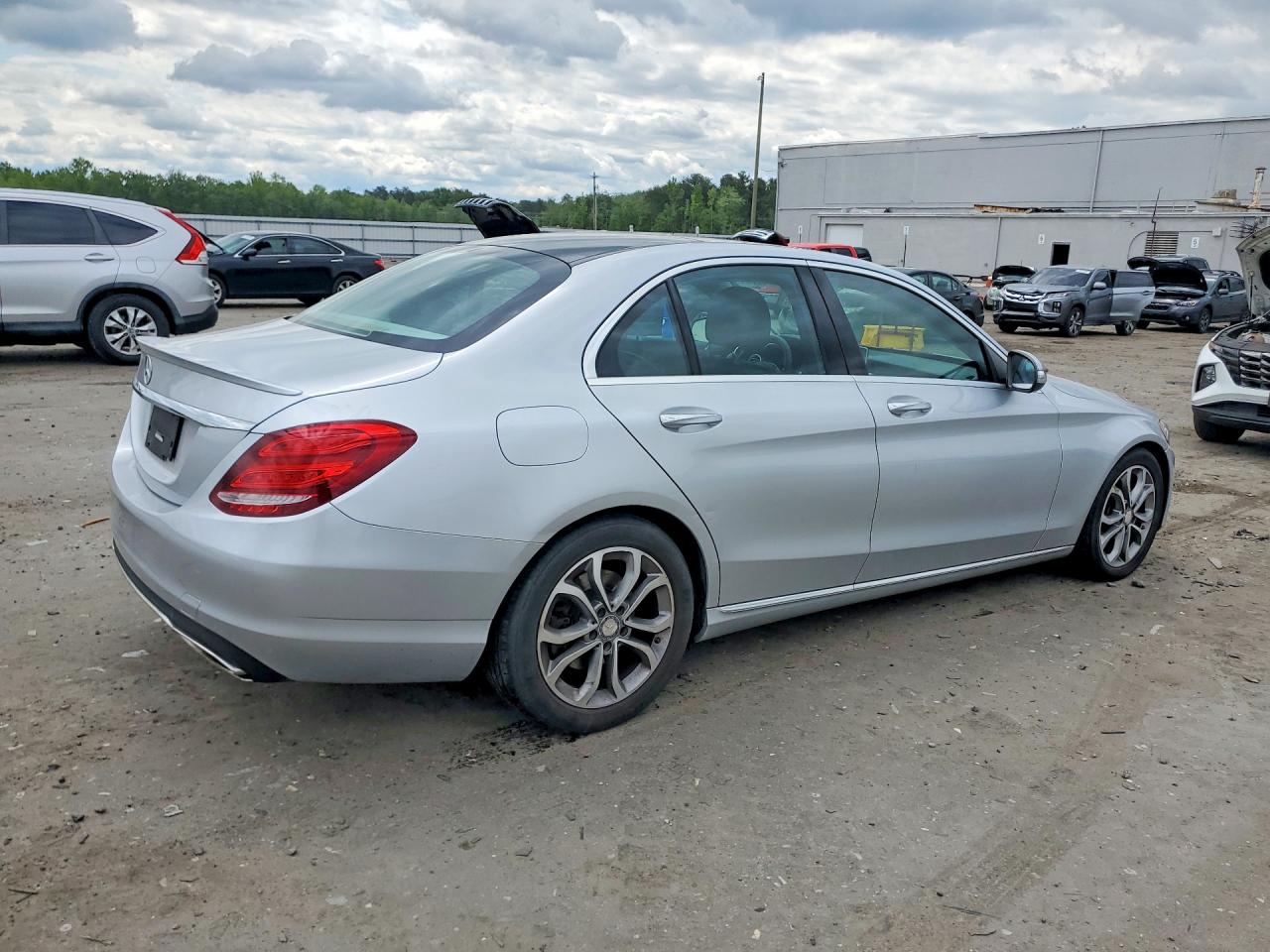Mercedes-Benz C-Class 300
