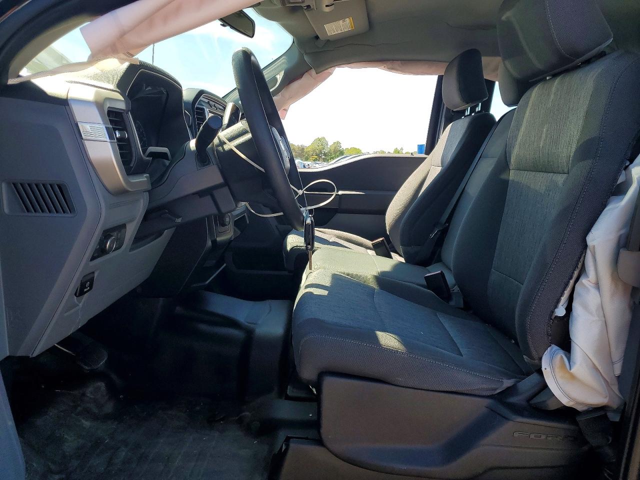 Ford F-150 Super Cab