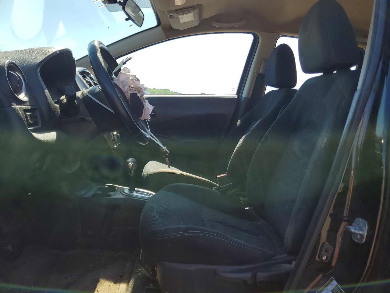 Nissan Versa Sv