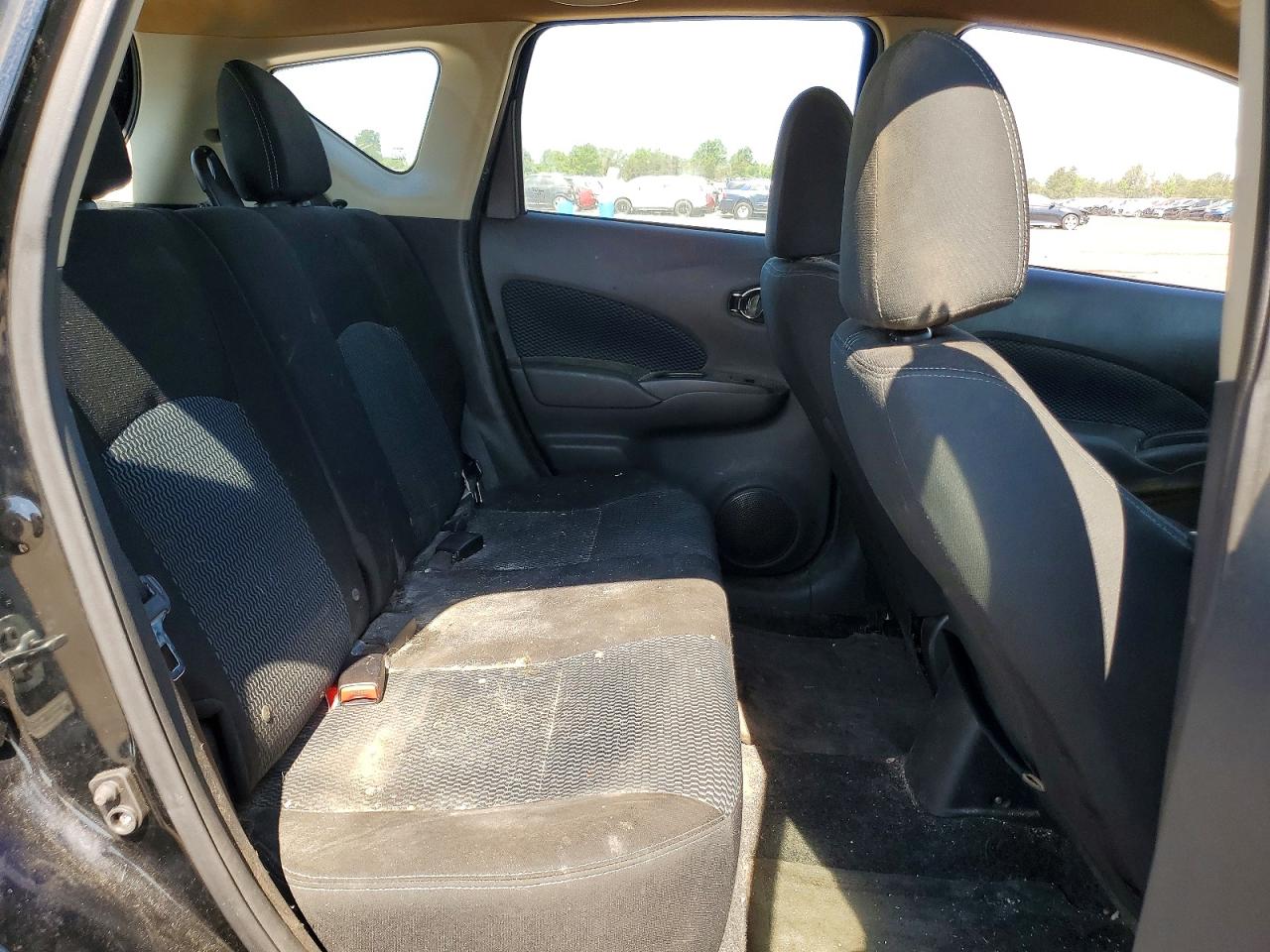 Nissan Versa Sv