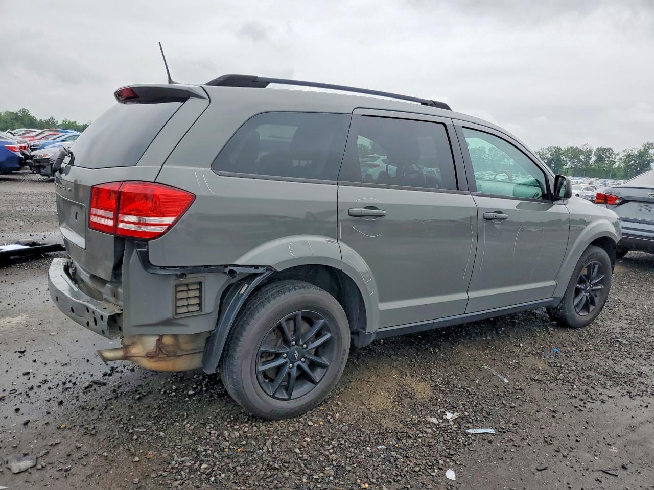 Dodge Journey Se