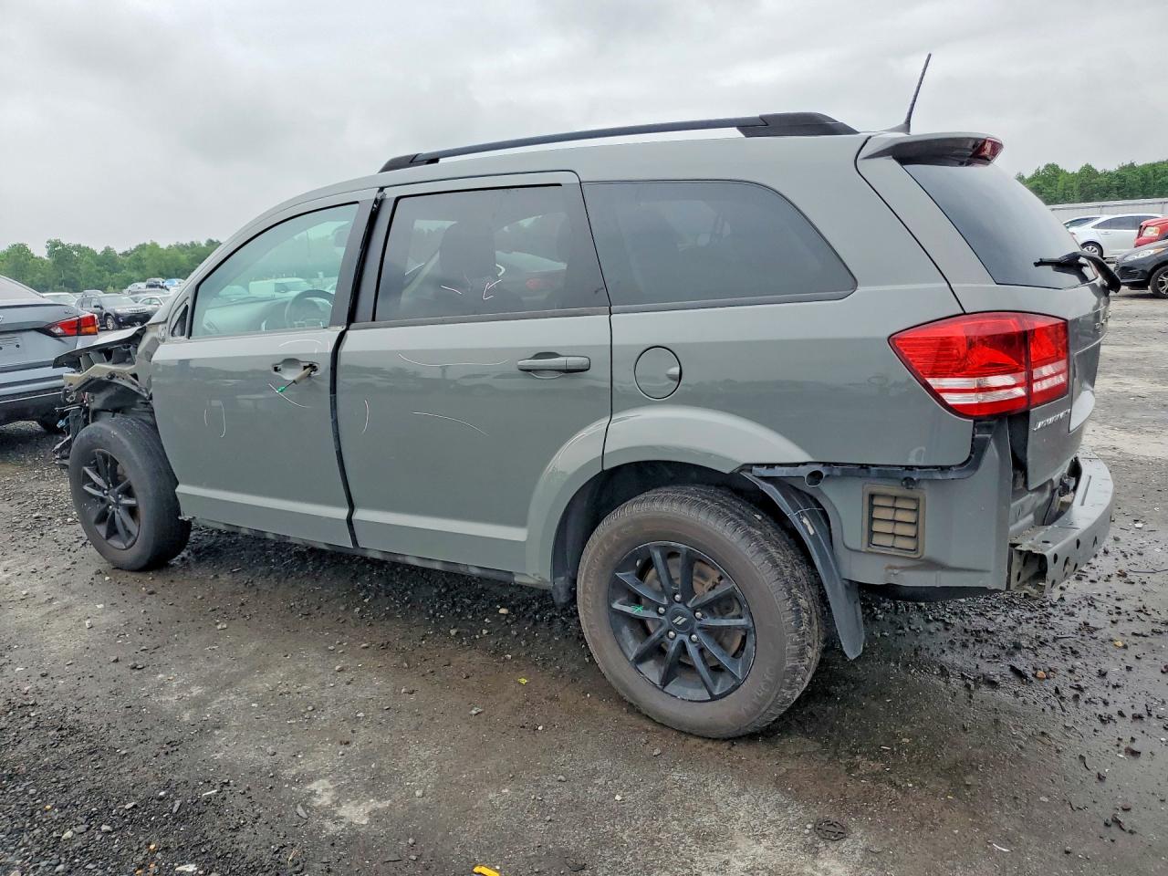 Dodge Journey Se