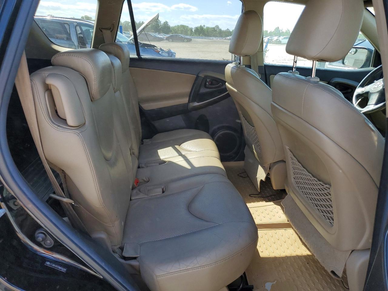 Toyota RAV4 Limited