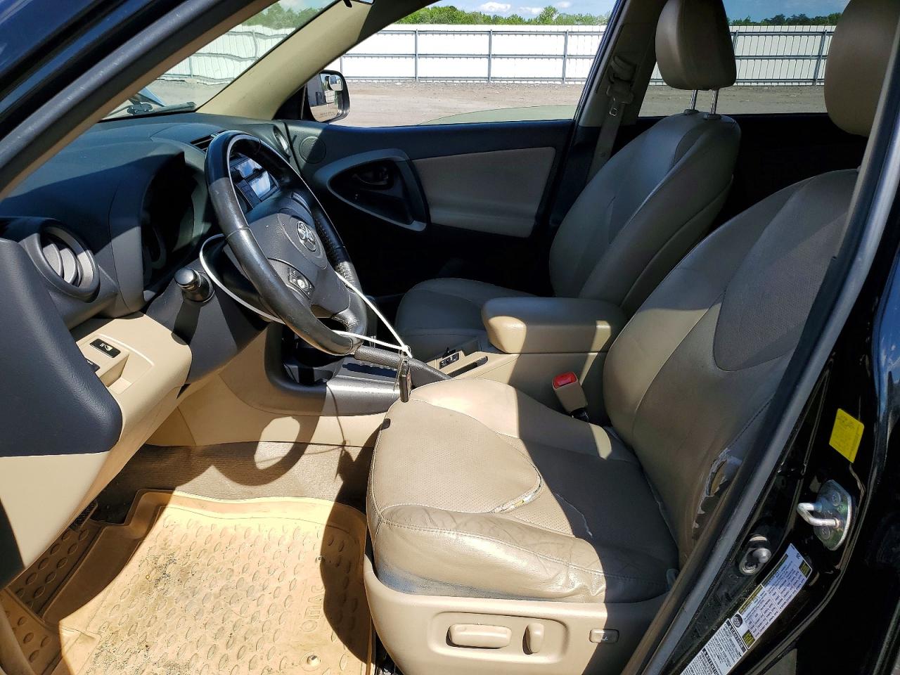 Toyota RAV4 Limited