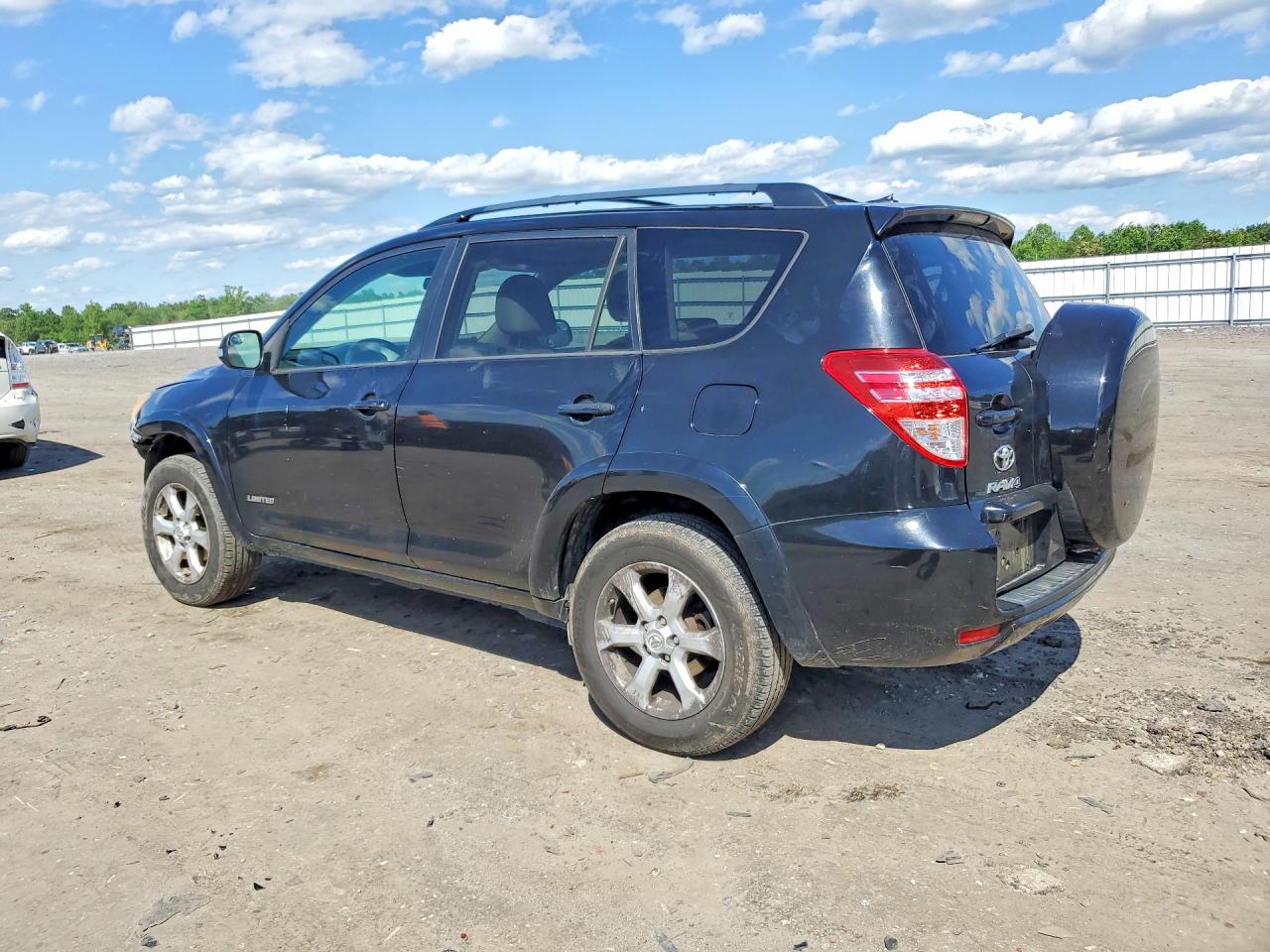 Toyota RAV4 Limited