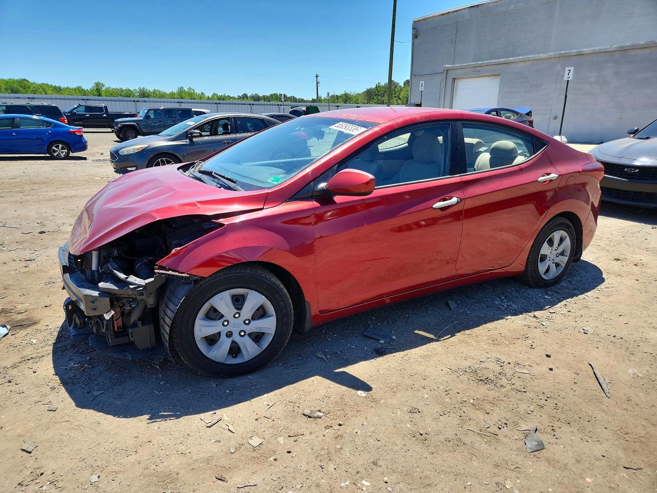 Salvage Hyundai ELANTRA Image