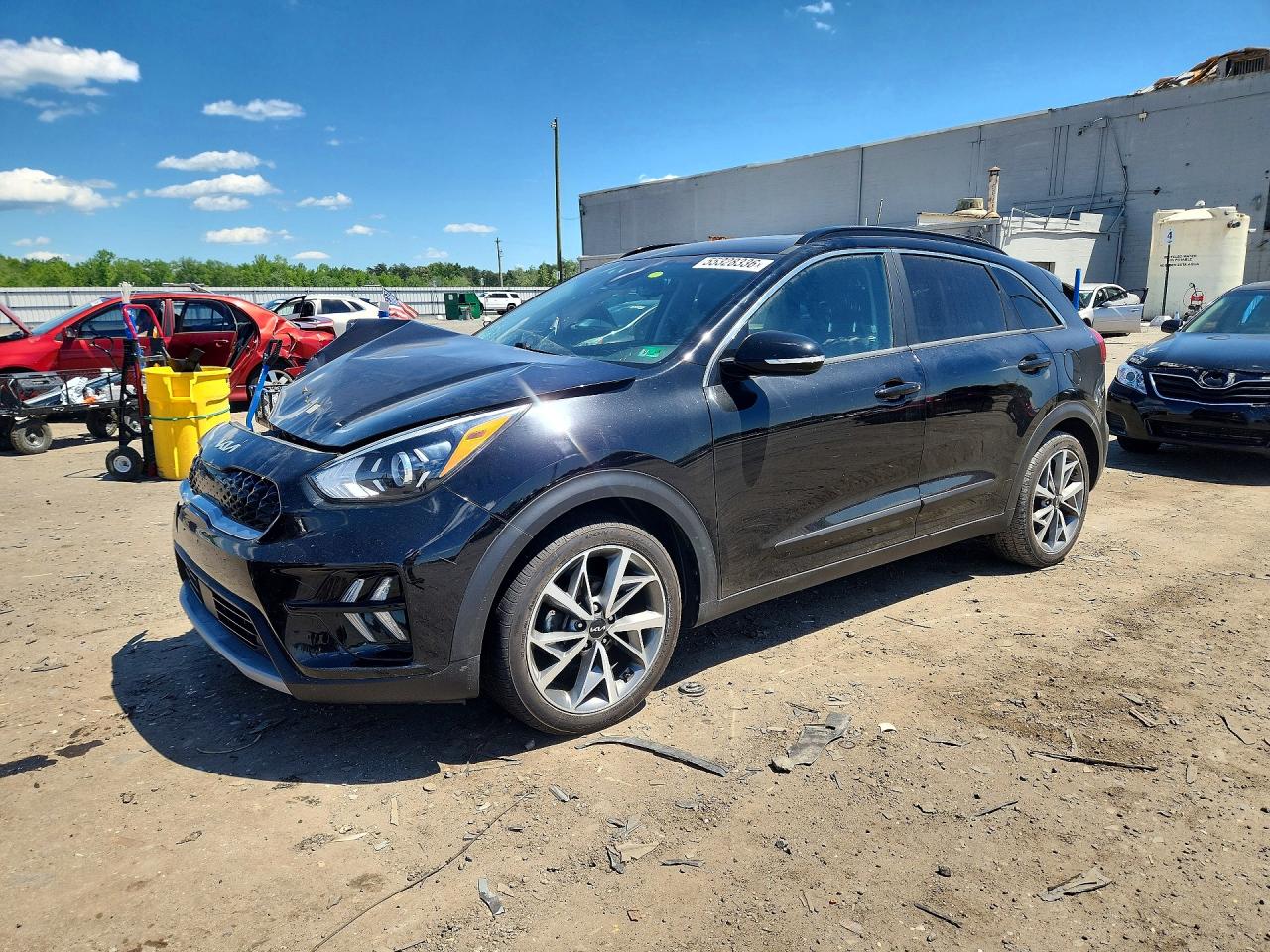 Salvage Kia Niro Image