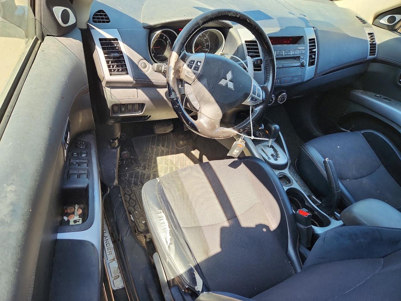 Mitsubishi Outlander Se