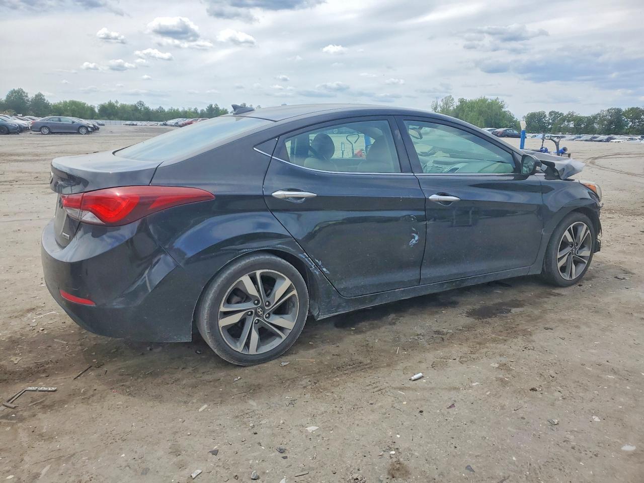 Hyundai ELANTRA Limited