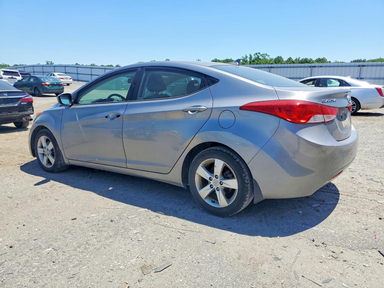 Hyundai ELANTRA Gls