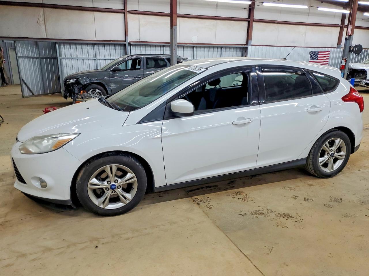Salvage Ford Focus Image