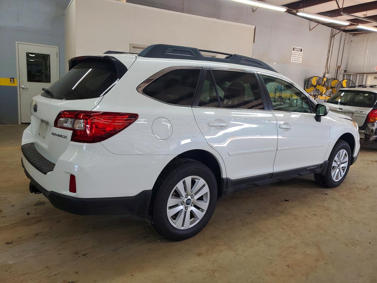 Subaru Outback 2.5i Premium