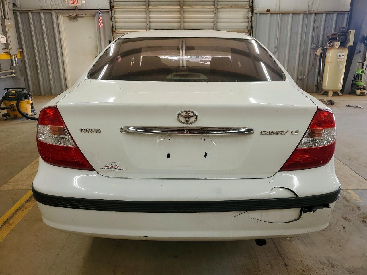 Toyota Camry Le